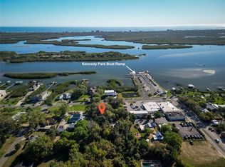 114 N Riverside Dr #4L, Edgewater, FL 32132