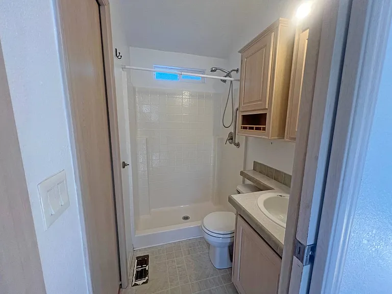 51 Midway Dr #13 — Photo 7