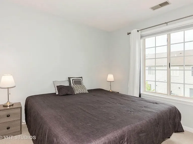 1812 Whirlaway Ct — Photo 15