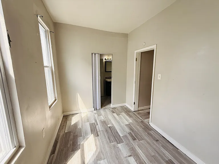 3838 Marvin Ave — Photo 9
