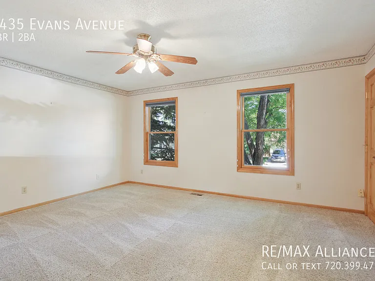 2435 Evans Ave — Photo 15
