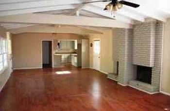 4th image of 207 W Carter Ave