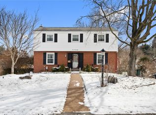 1238 Regency Dr, Pittsburgh, PA 15237