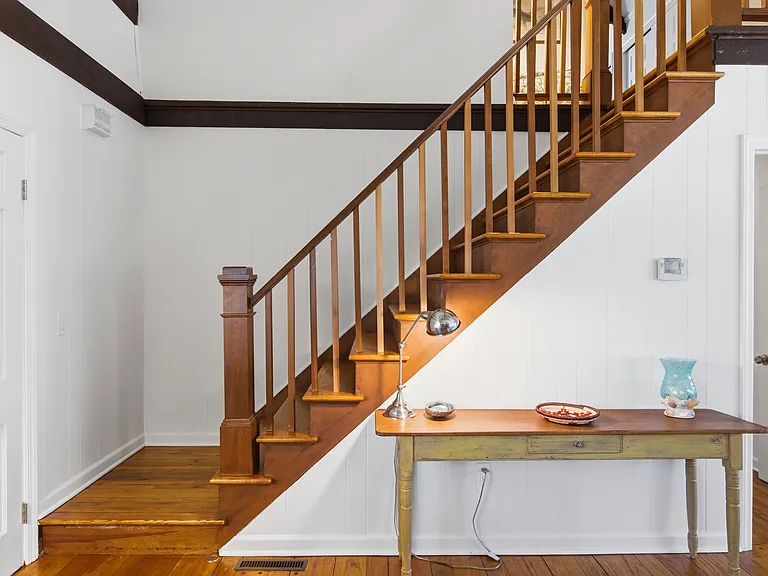 3 Foster Ave — Photo 13