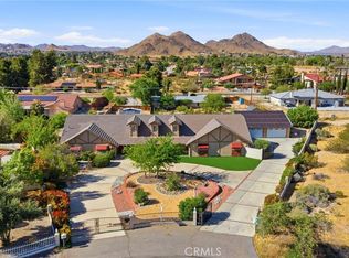 19670 Tonkawan Rd, Apple Valley, CA 92307