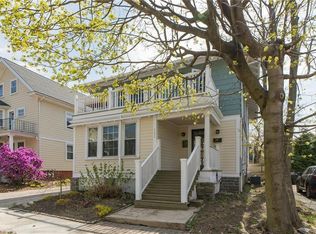 161 4th St #1, Providence, RI 02906