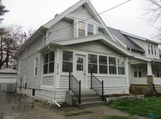 3812 Hoiles Ave, Toledo, OH 43612