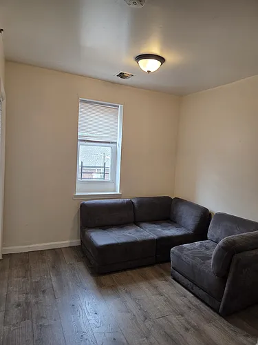 18 Van Houten St #5 Photo 1