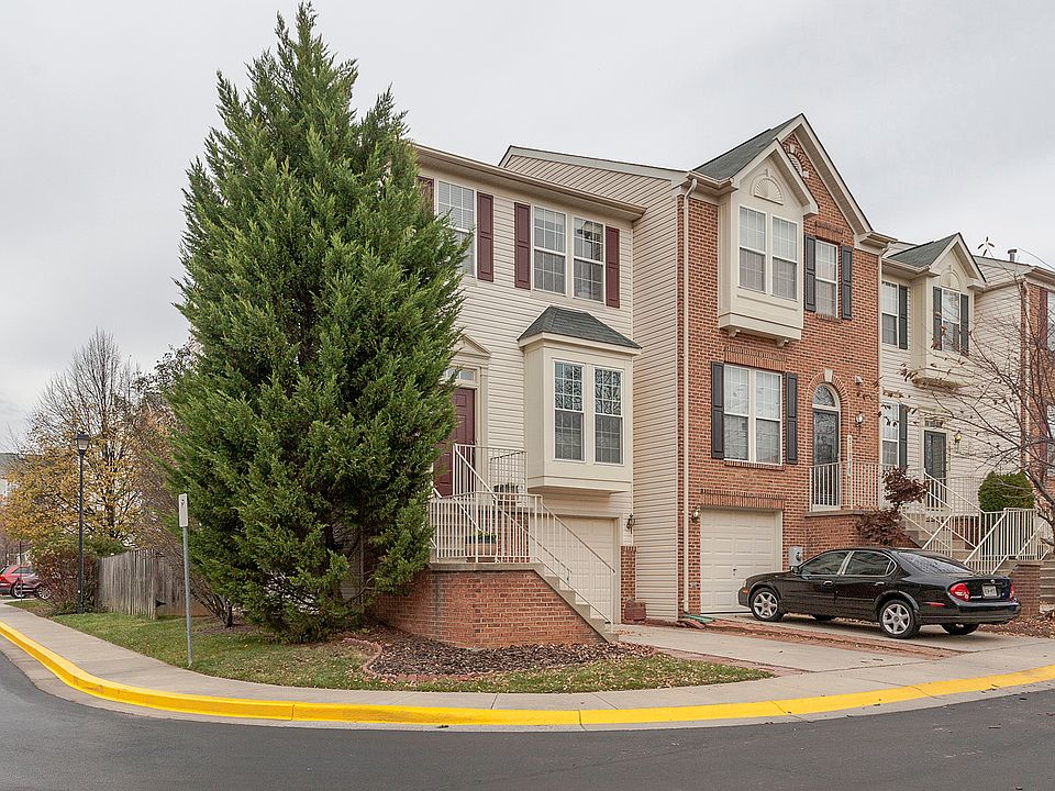 20814 Mountain Lake Terrace