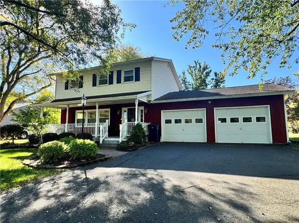 14 Carol Ave, Seneca Falls, NY 13148