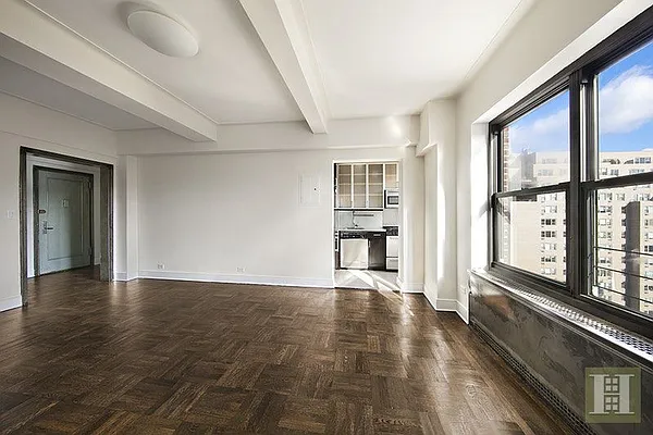 Rented by Halstead Real Estate | media 2