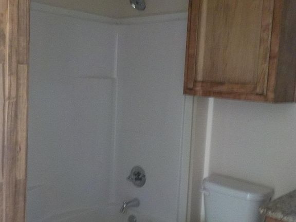 4th image of 2318 Carriage Ln #1