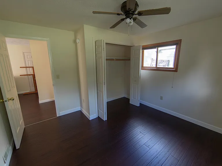 414 W Bluff St — Photo 4