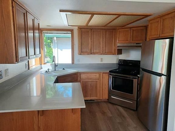 Kitchen meridian gray granite counter top.