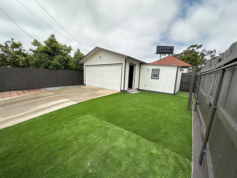 1695 Logan Ave #2 — Photo 1