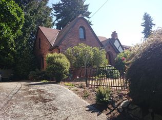 9230 Fauntleroy Way SW, Seattle, WA 98136