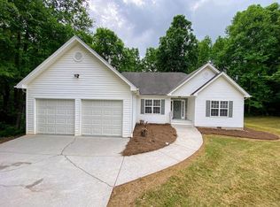 101 Greentree Trl, Temple, GA 30179
