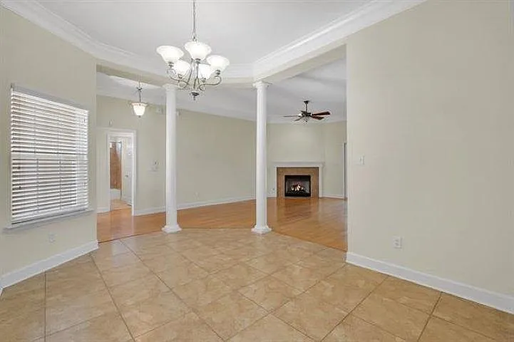 10737 Sycamore Ridge Ln — Photo 5