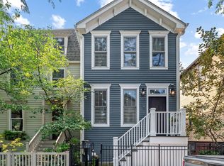 313 W Concord Pl, Chicago, IL 60614