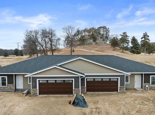 W7676 Castle Mound Rd, Holmen, WI 54636