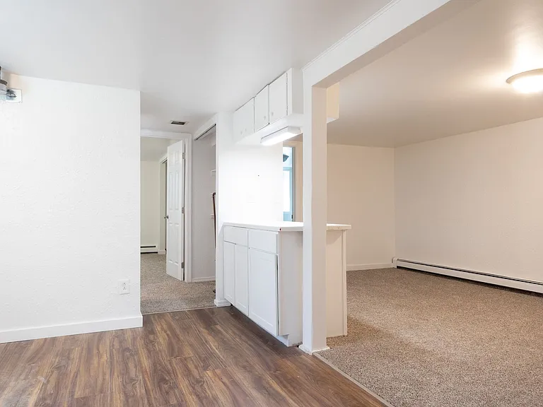 248 Bentley Dr — Photo 9