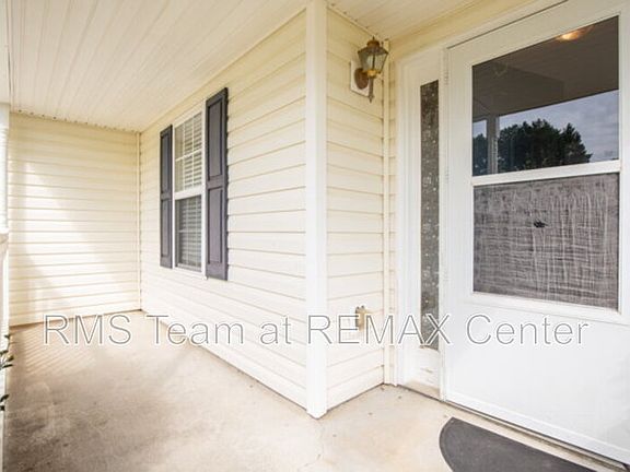 2nd image of 2510 Fort Daniels Dr