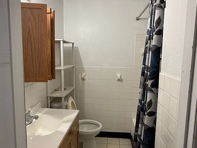 23878 Banbury Cir #1 — Photo 3