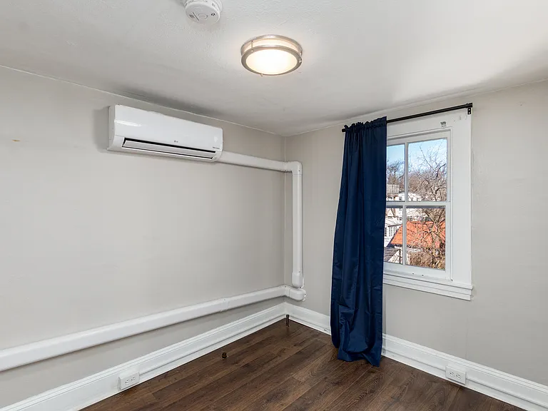 126 Prince George St #5 — Photo 16