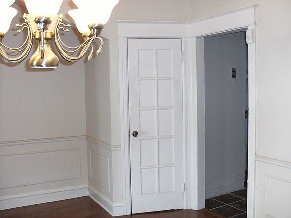 4th image of 5488 W Berks St