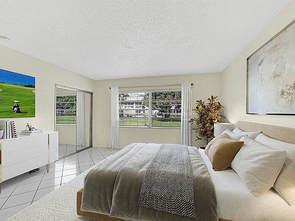 3rd image of 1211 Bahama Bend #E1