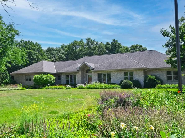 N87W27165 Perennial TERRACE, Hartland, WI 53029