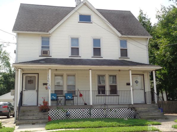 66 Clay St