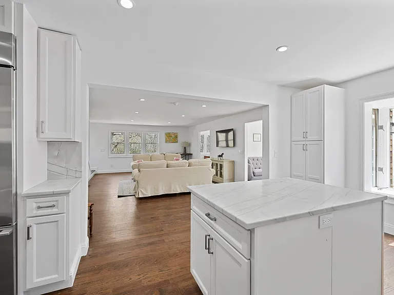1286 Millstone Rd — Photo 10