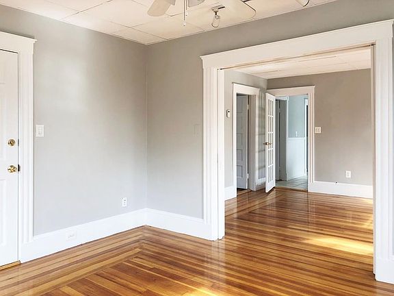 5th image of 93-95 Blaisdell St #3