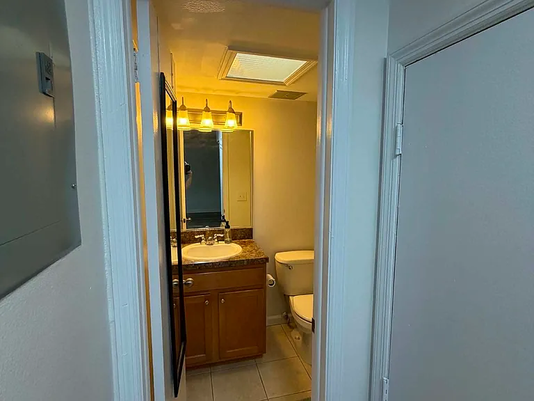 3094 Plaza Terrace Dr — Photo 11