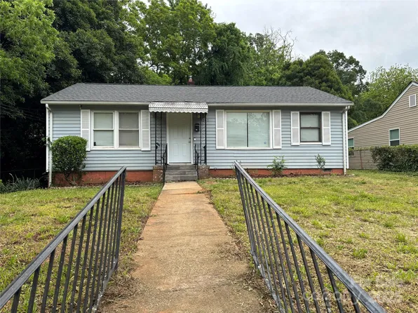 1101 Mona Dr, Charlotte, NC 28206