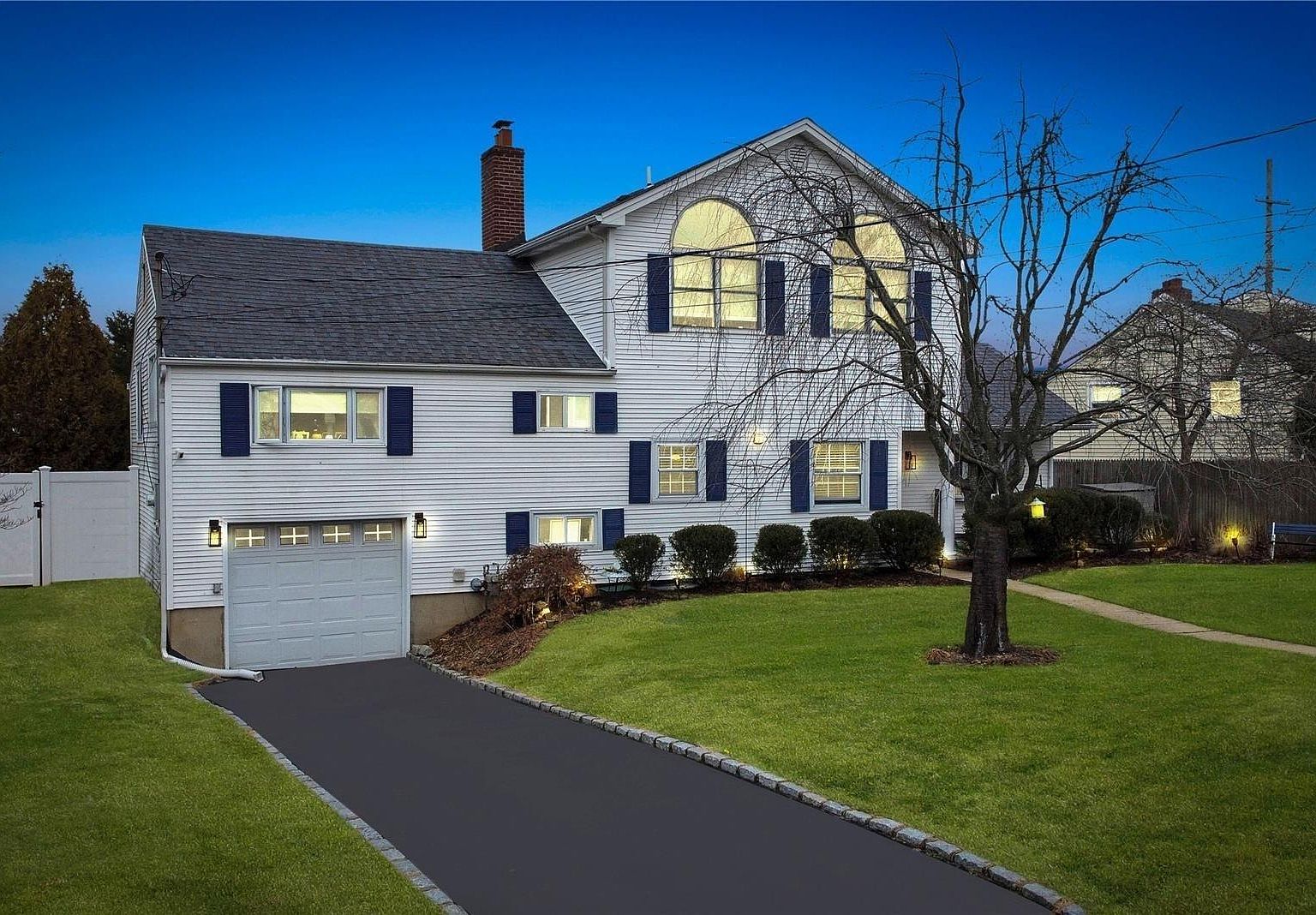 3 W Lyons Street, Melville, NY 11747 Zillow