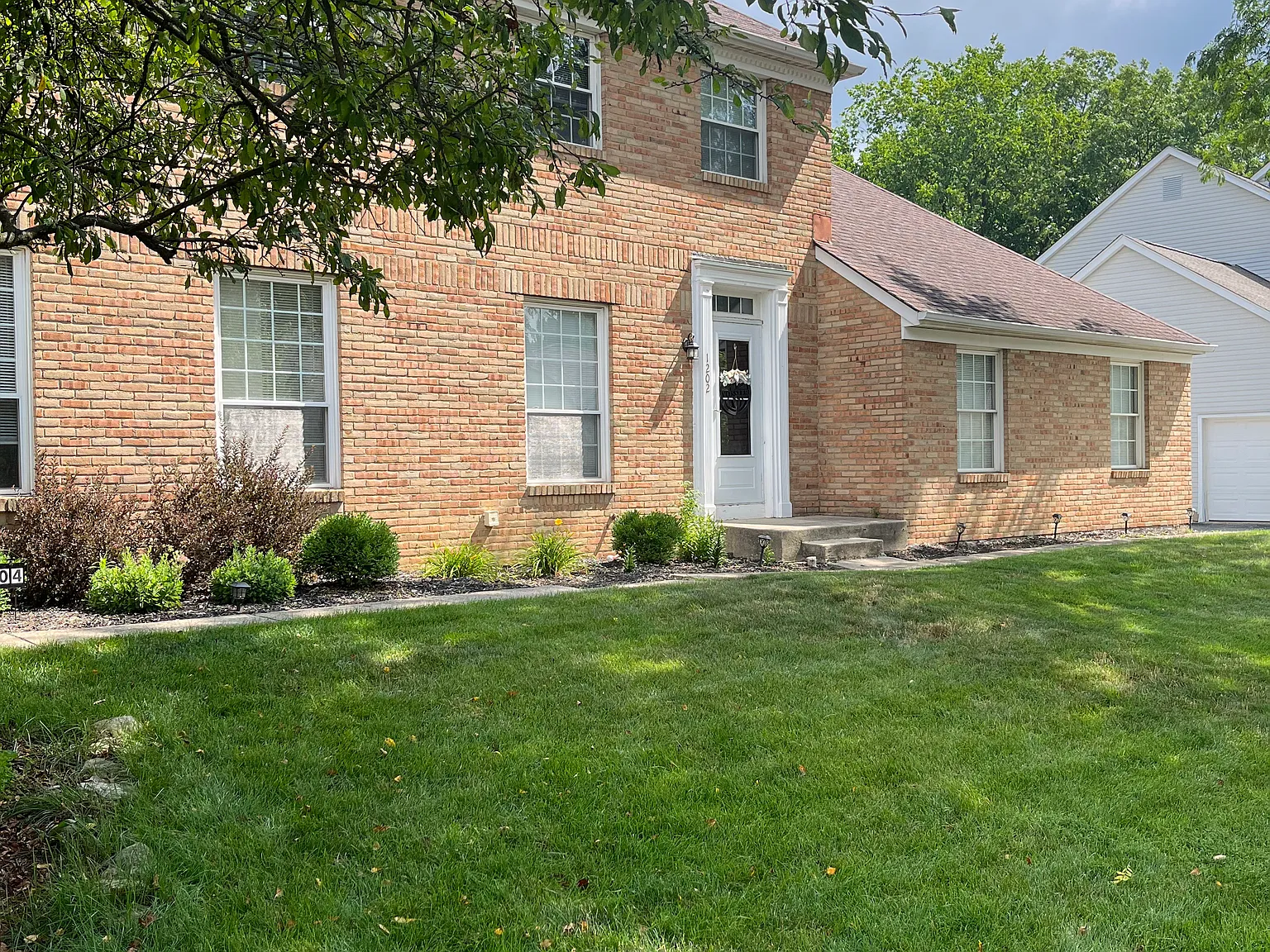 1204 Worthington Heights Blvd — Photo 2