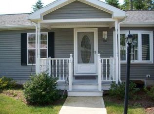 7301 Oak Point Dr, Middleboro, MA 02346