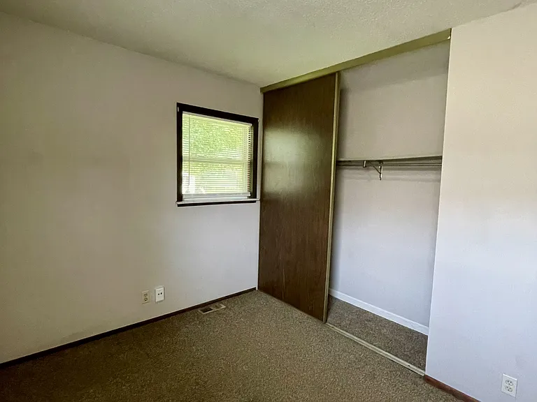 2309 S Norwood Ave #B — Photo 12
