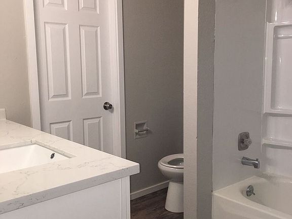 5th image of 5725 Auburn Way S APT 202