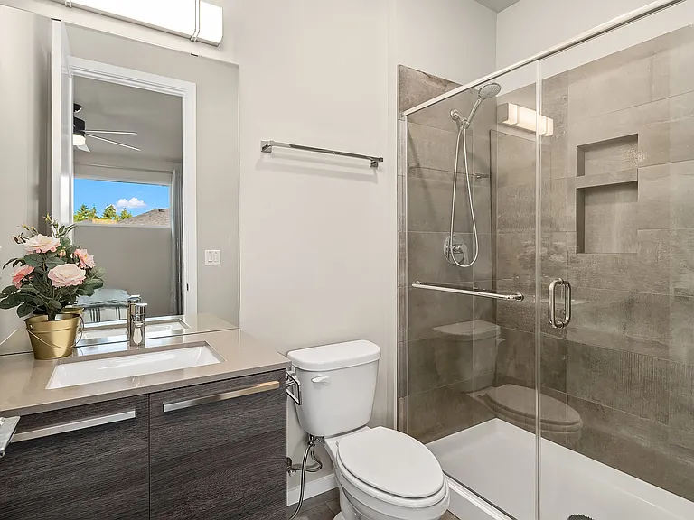 22222 SE 39th Pl #27 — Photo 18