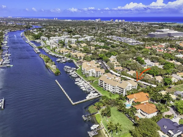 911 Oak Harbour Dr, Juno Beach, FL 33408