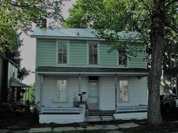 211 Greenwood Ave, Punxsutawney, PA 15767