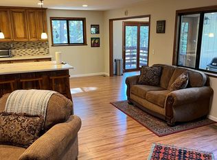 3920 Opal Trl, Pollock Pines, CA 95726