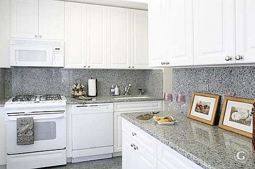 2nd image of 1520 York Ave APT 10g