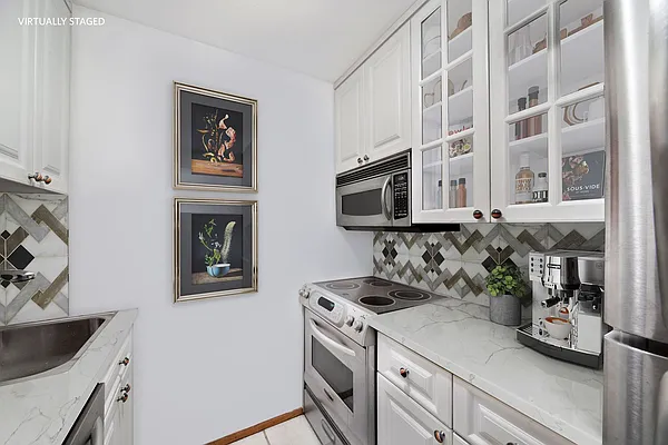 Sold by Compass | media 4