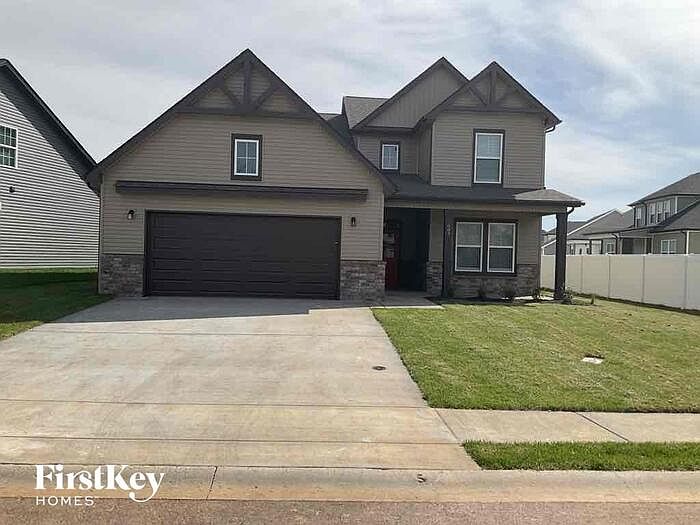 1st image of 607 Galvin Dr