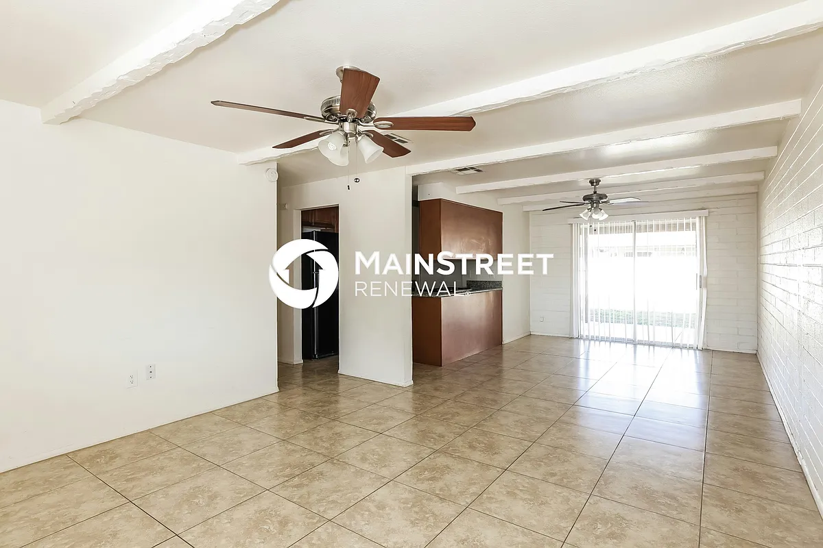 Living Room - 7132 W Glenrosa Ave
