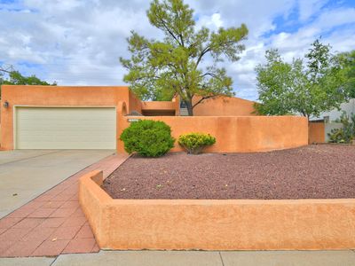 5609 Cambria Rd NW, Albuquerque, NM, 87120
